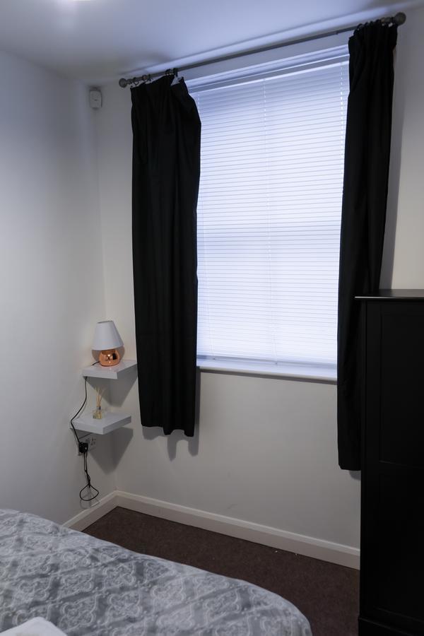 Hullidays - Theatre Side Apartment - Refurbished 2023 Kingston upon Hull Exterior foto