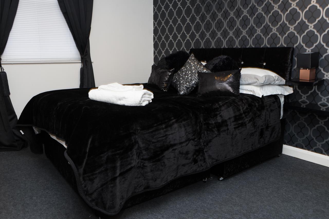 Hullidays - Theatre Side Apartment - Refurbished 2023 Kingston upon Hull Exterior foto